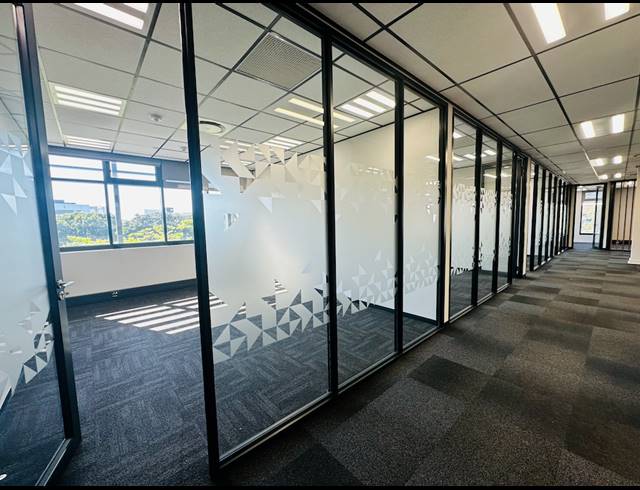 1,679M² OFFICE TO LET IN SOMERSET PARK
